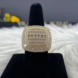 10K Yellow Gold Diamond Square Ring 4.52Ct Dia / 15.9gr / Size 10.5