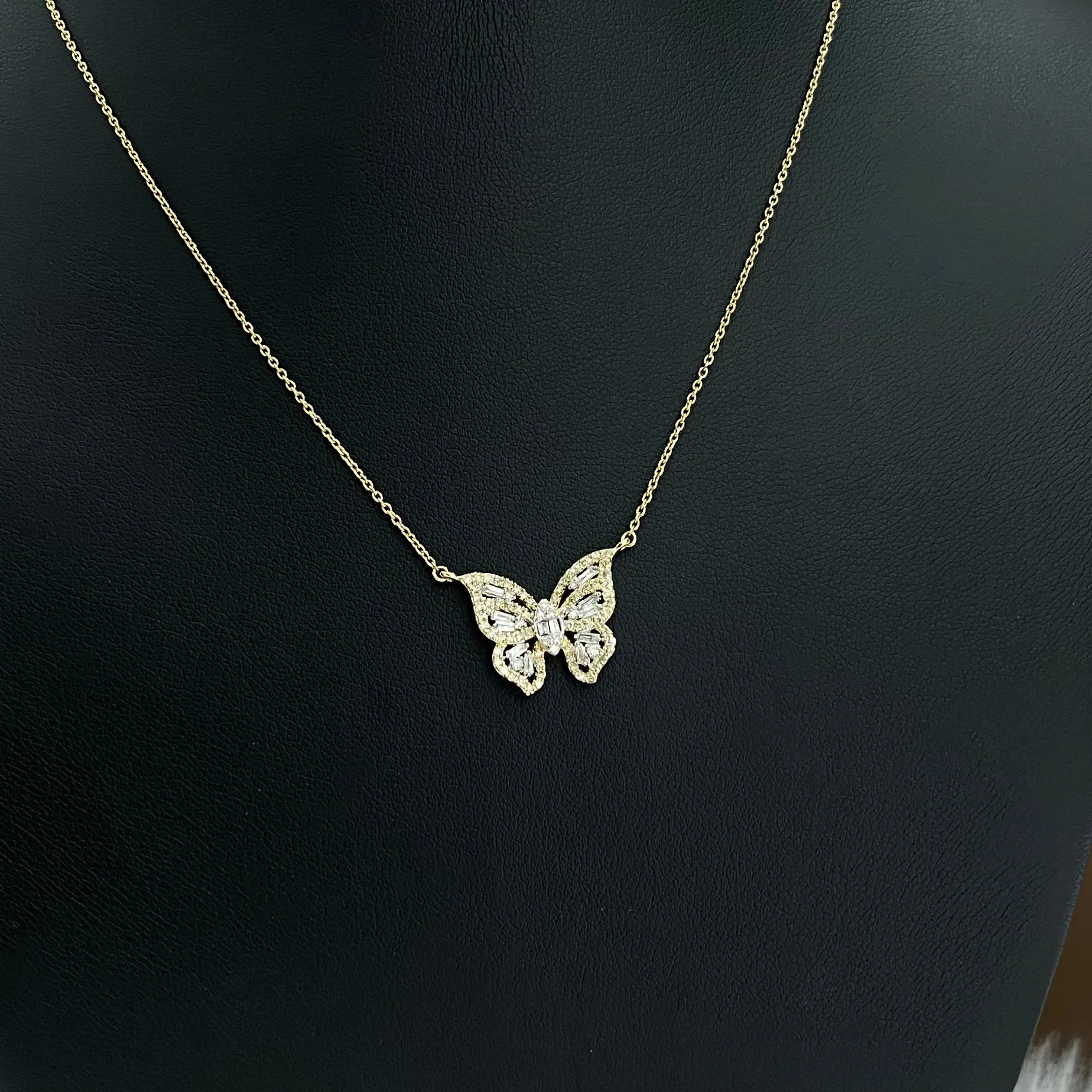 14K Yellow - White Gold Diamond Butterfly Jewelry Set 0.49Ct / 2.8gr