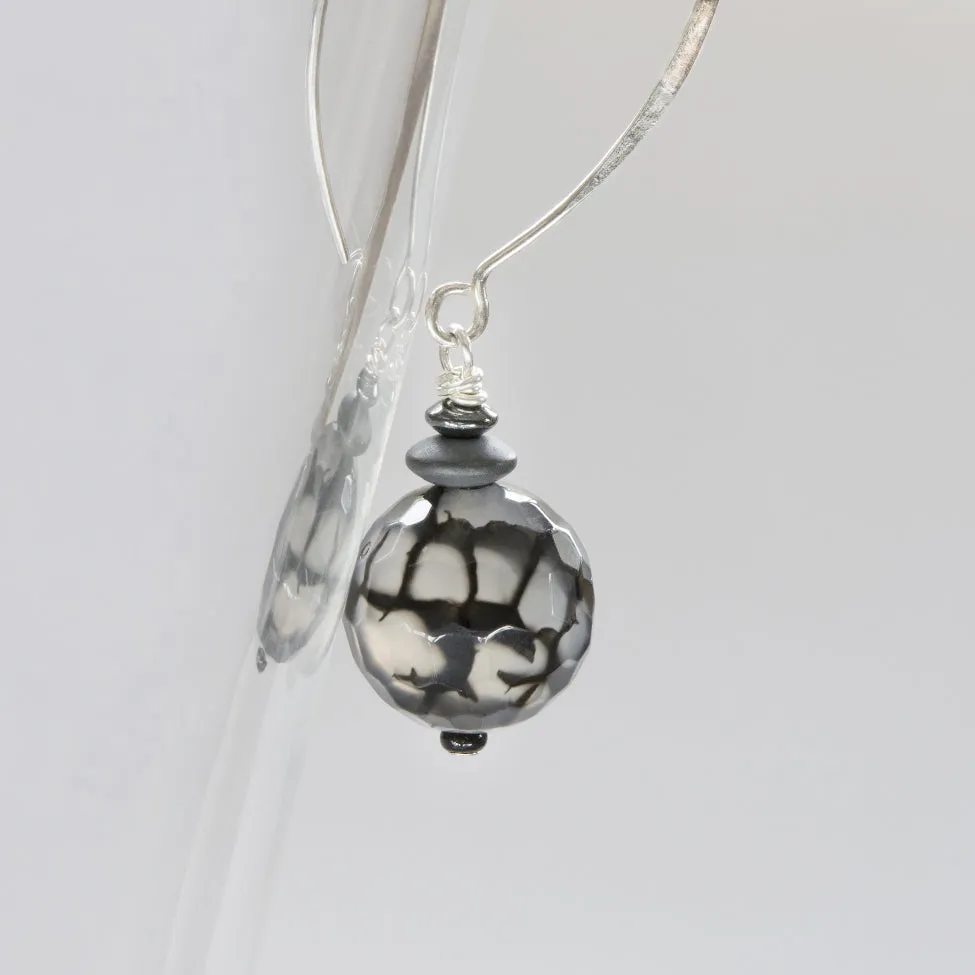 Aleggra Spider's Web Earrings - Black