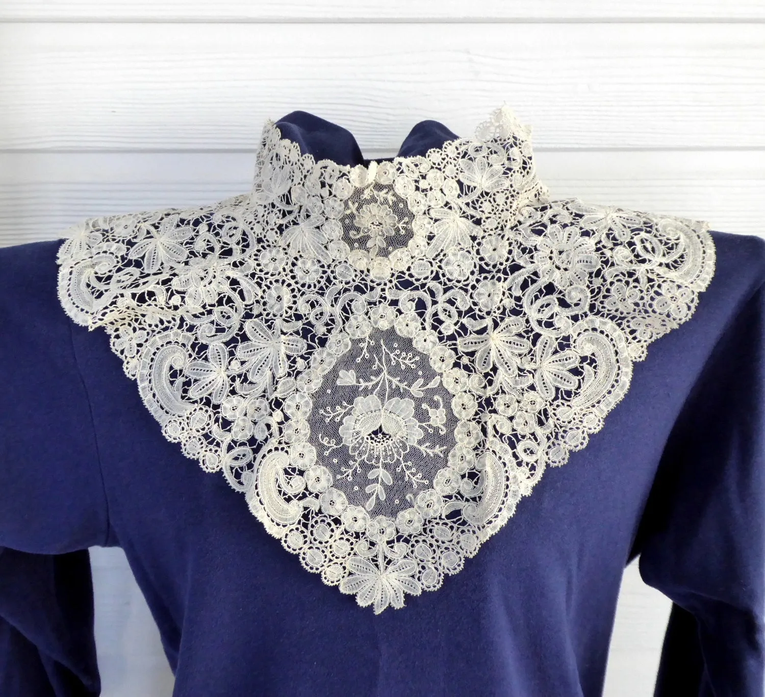 Antique Lace collar Point de Gaze Mixed Lace Brussels 1800s Hand Made Bridal Ecru Wedding