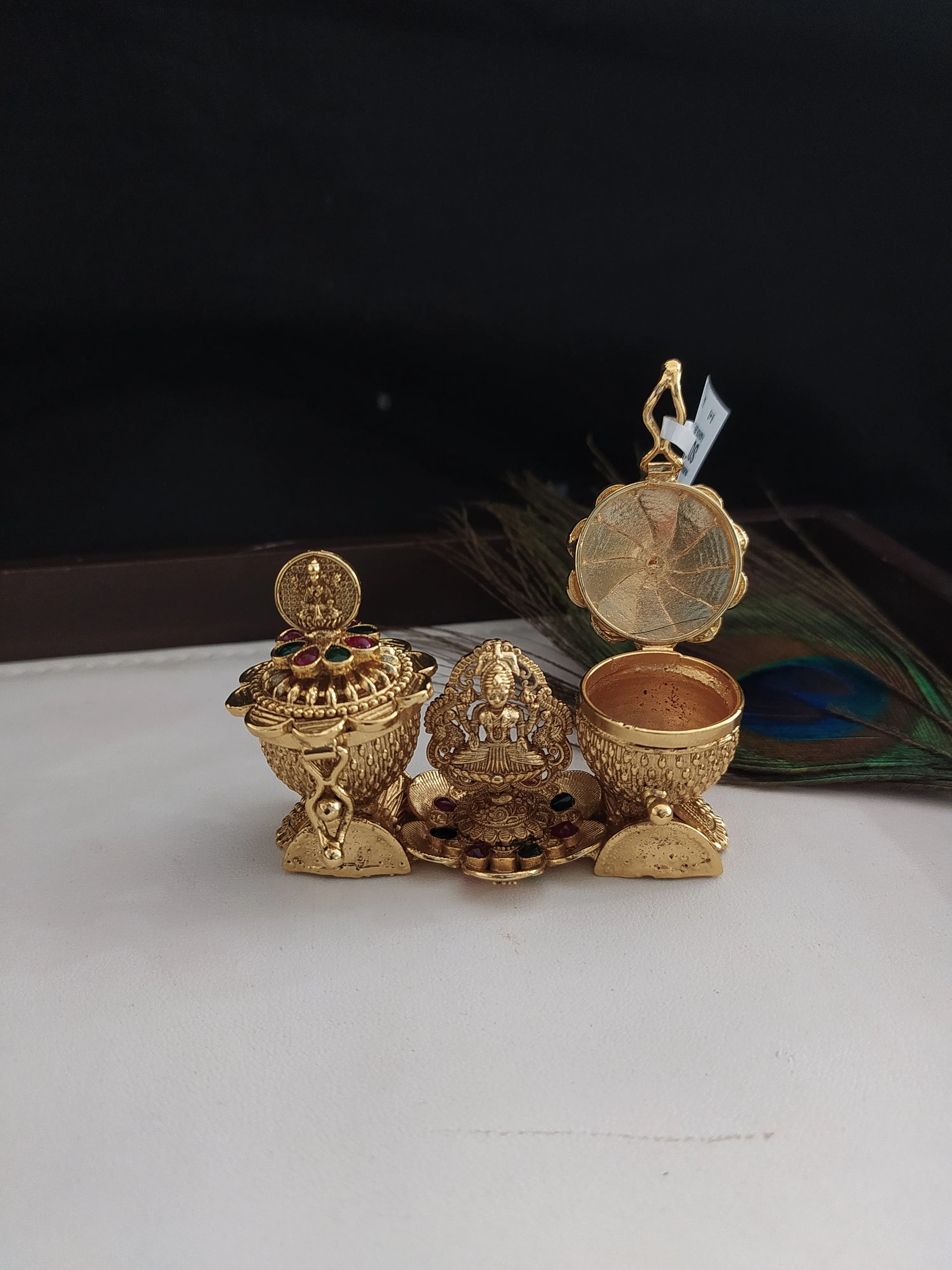 Antique Lakshmi Sindoor Dual Dabi
