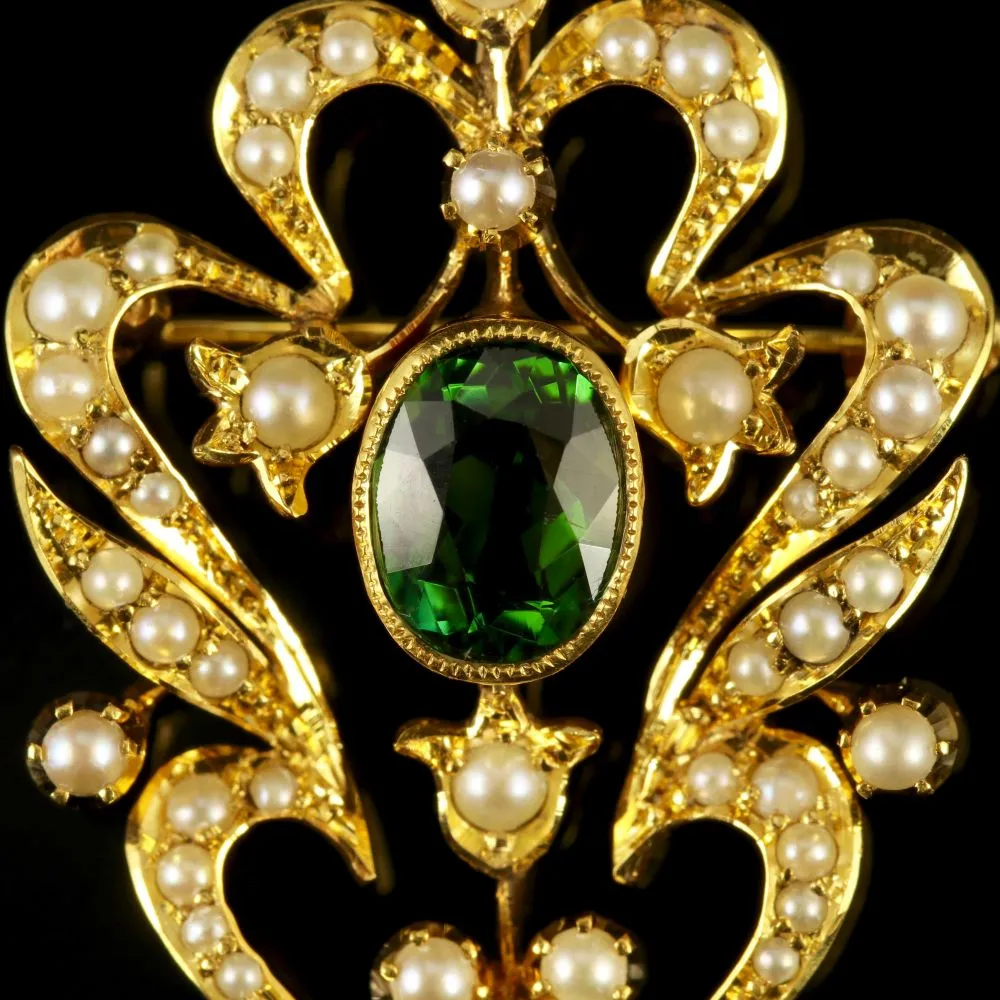 Antique Victorian Pendant Green Tourmaline 15Ct Gold Brooch Circa 1900