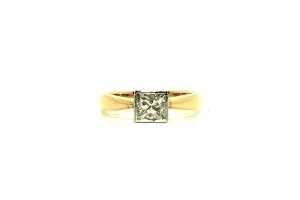 Bezel Set Princess Cut Diamond Ring Ad No.0803