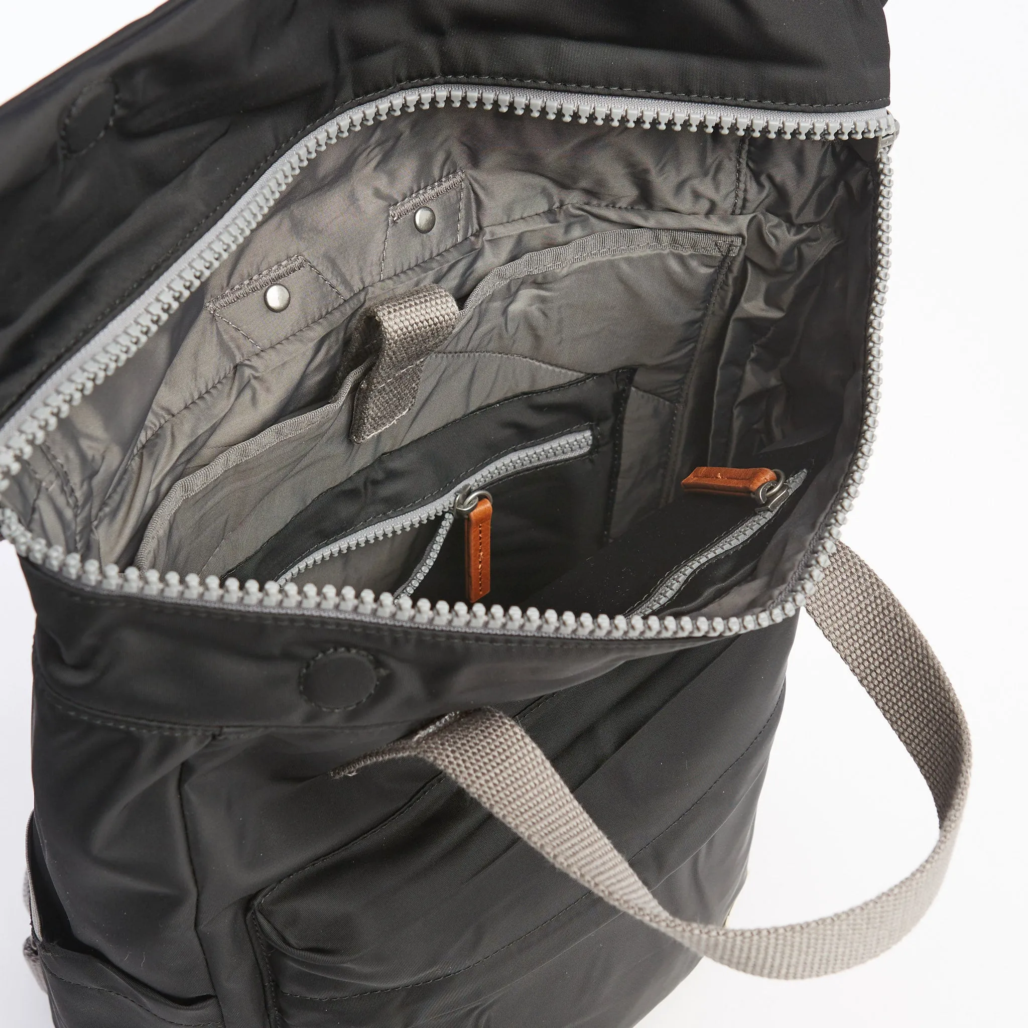 Canfield B Black Recycled Nylon