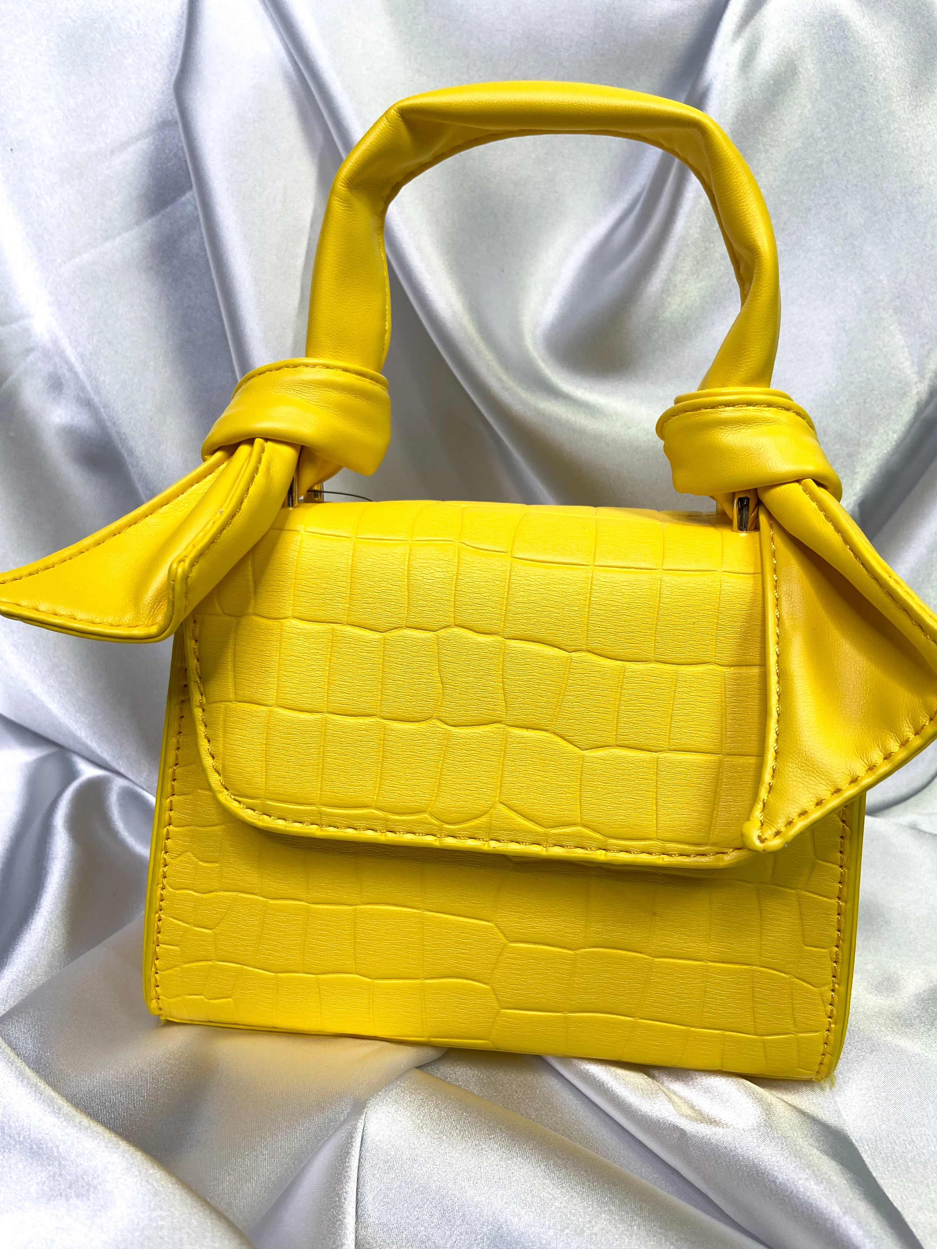 Cro Knot Bag
