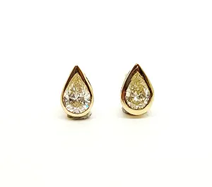Diamond Pear-Cut Stud Earrings In 14k Yellow Gold