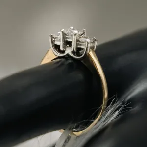Diamonds Trio Engagement Ring 14K Yellow Gold / 3.5gr / Size 6.5
