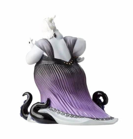 DISNEY SHOWCASE URSULA FIGURINE