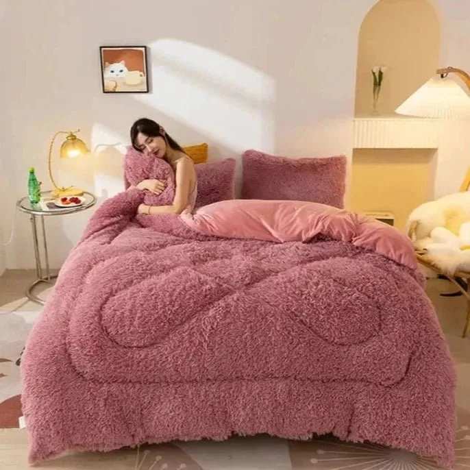 Double Thick Soft Blankets - Made of Luxurious Sheep Wool