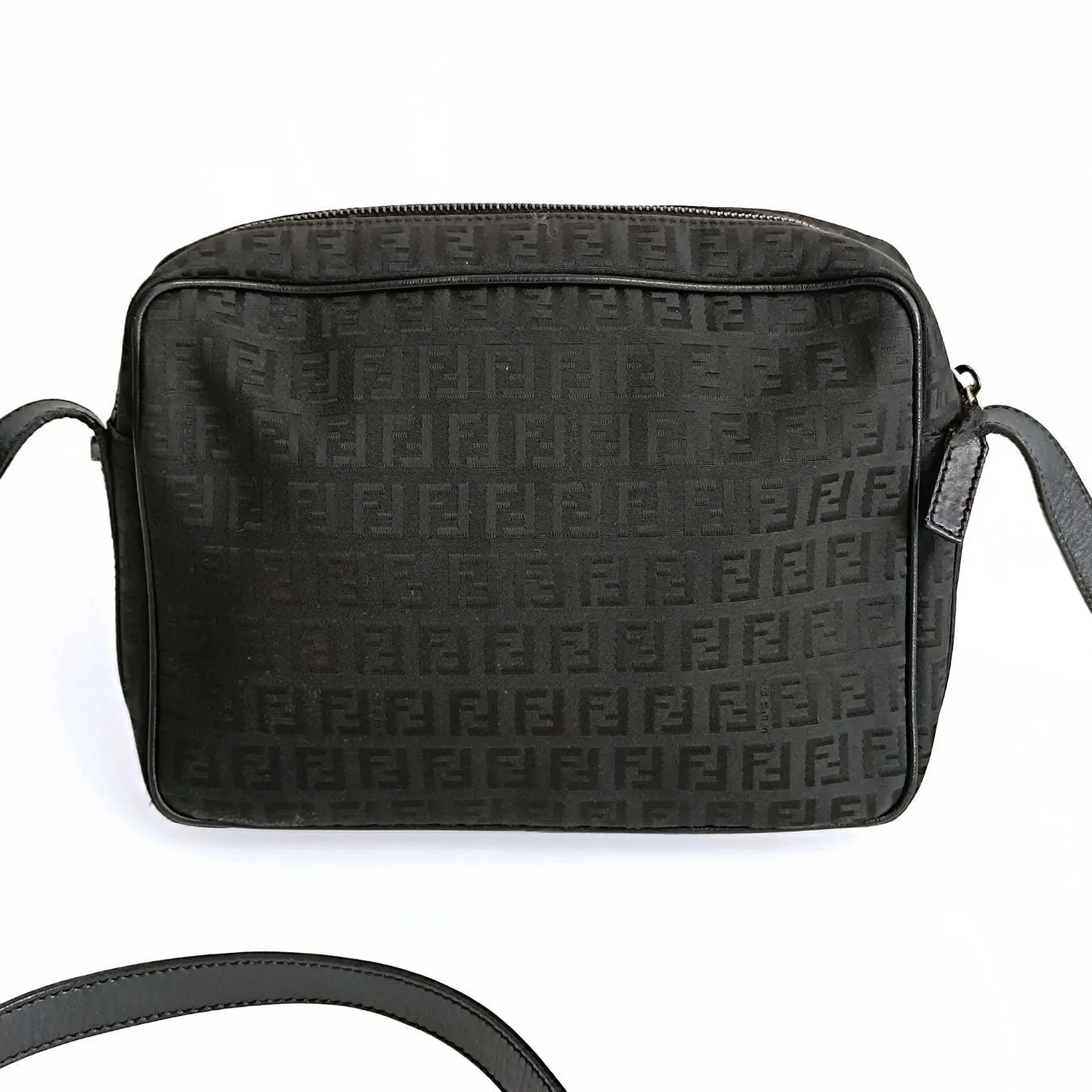 Fendi Fendi Camera shoulder bag in black Zucchino canvas - '10s