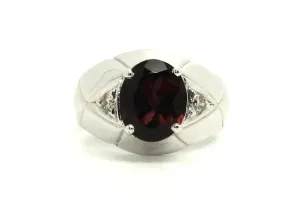 Garnet And Diamond Oval-cut Ring