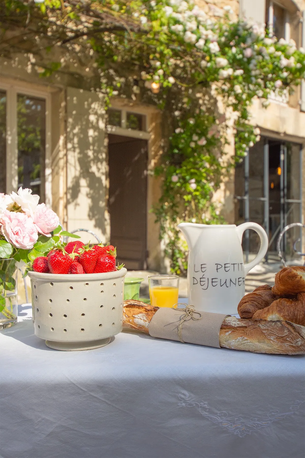 Le Petit Déjeuner earthenware pitcher