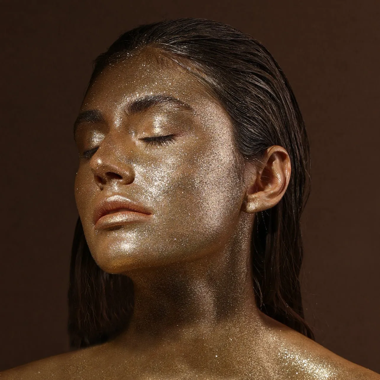 LIFT & LIGHT GOLD CLEANSING GEL