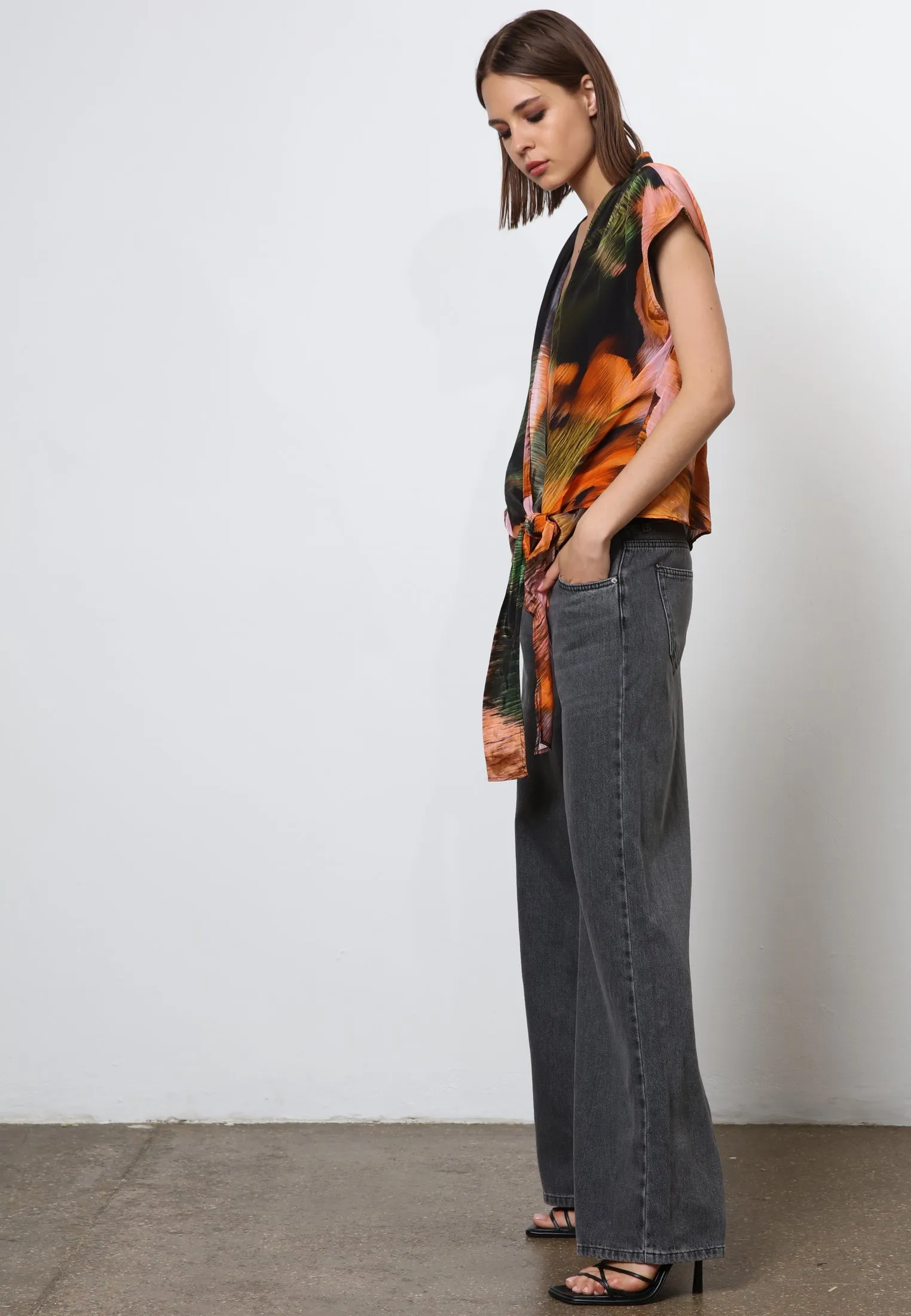 LUSTER TOP OBSCURE ORANGE