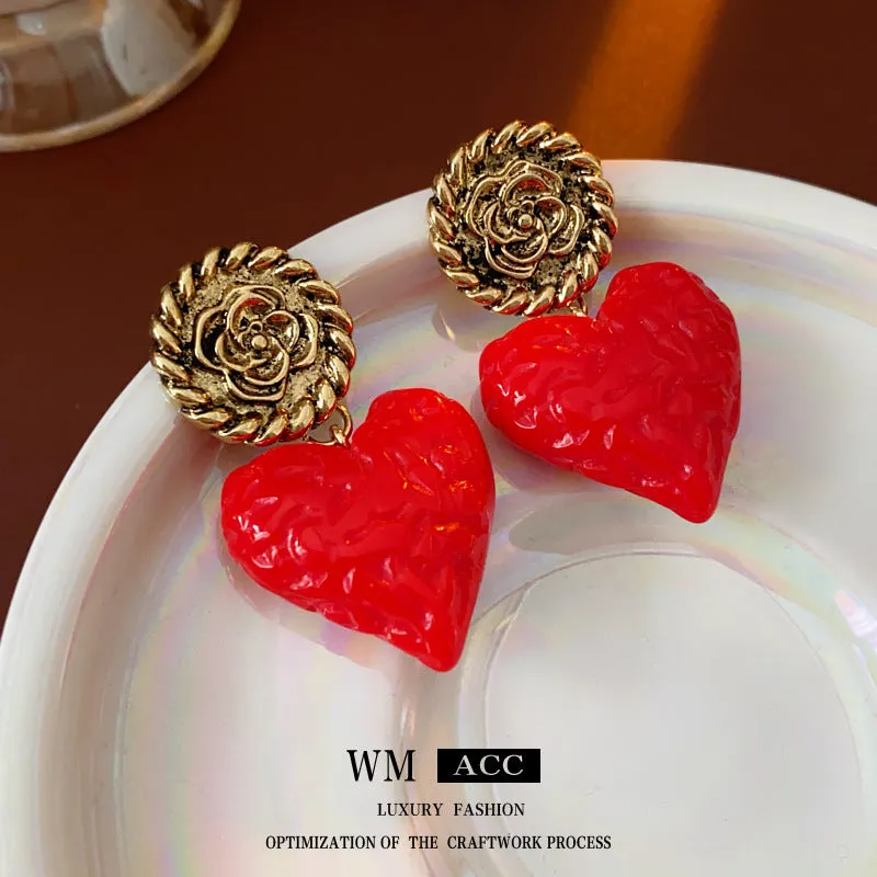 Luxurious Round Geometric Heart Flower Alloy Electroplating Earrings
