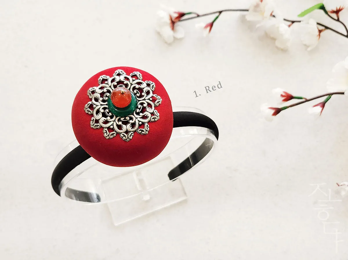 Luxurious Silver Ornament Hairband (2 Colors)