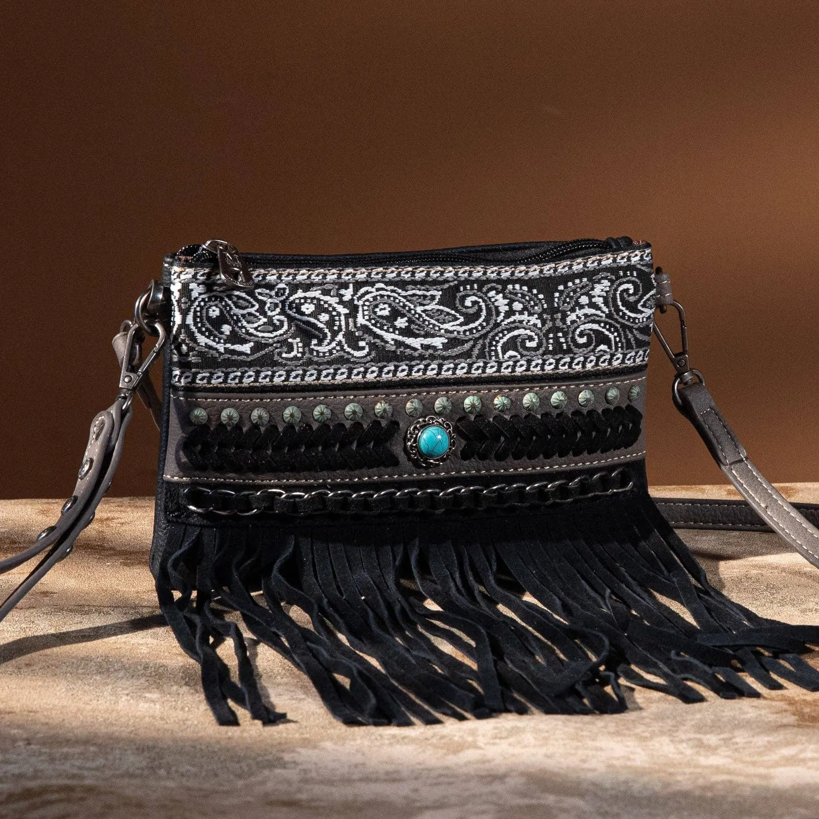 Montana West - MW1237-181 Montana West Fringe Collection Clutch/Crossbody -: Black