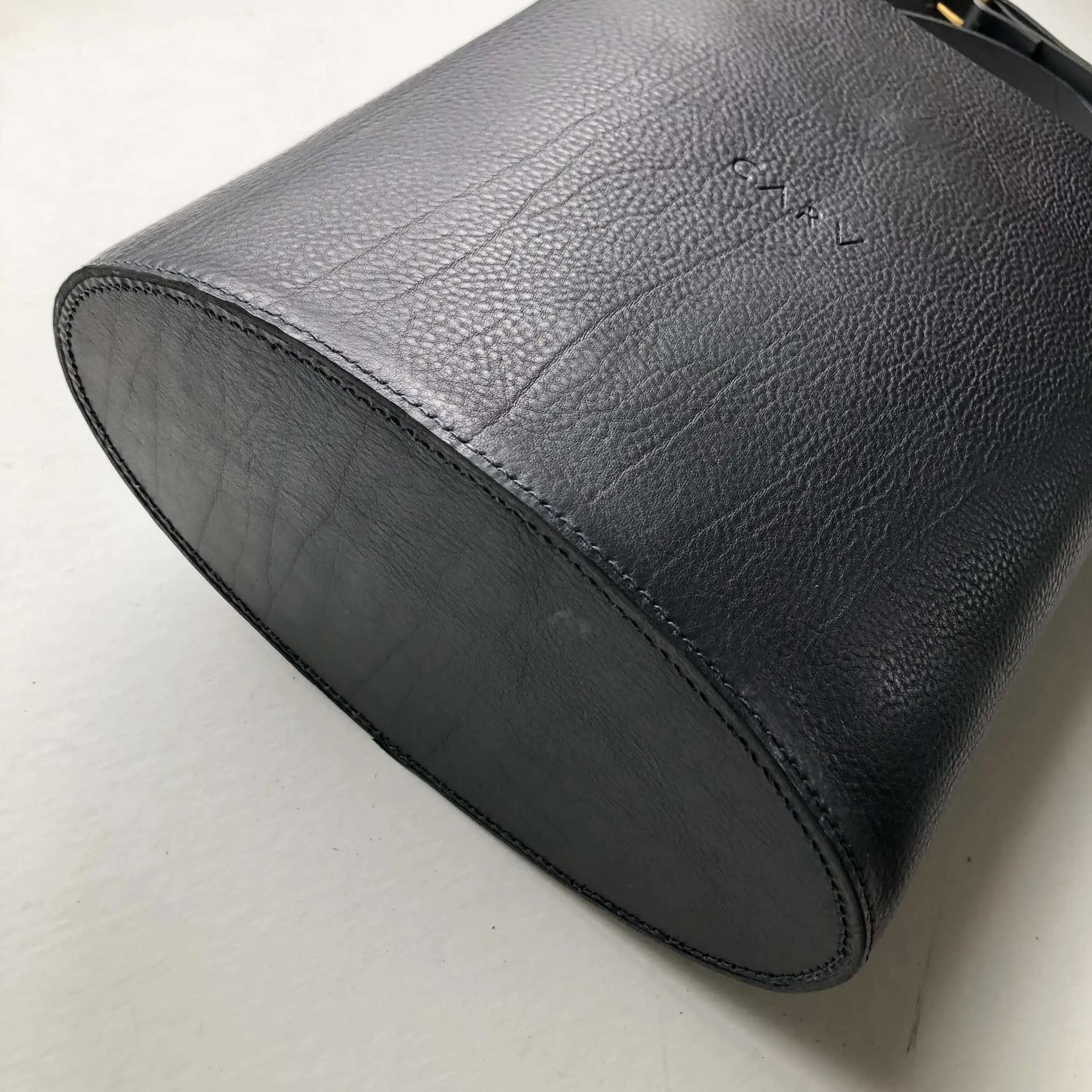 Oval Maxi Leather Bag
