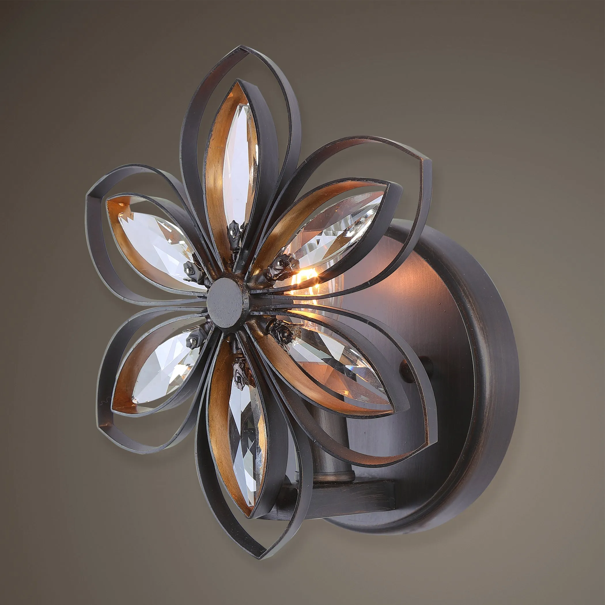 Posey 1 Light Floral Sconce