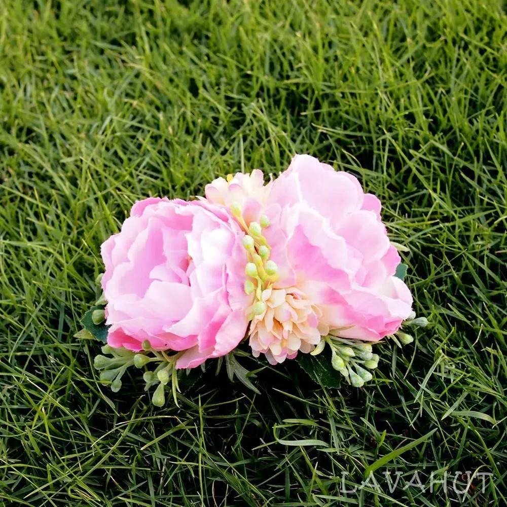 Precious Hawaiian Flower Hair Clip