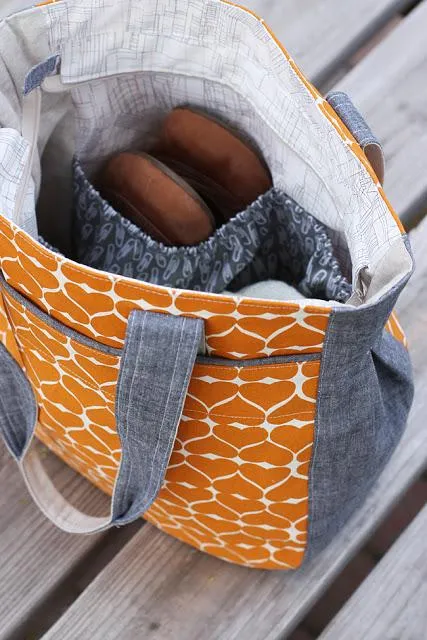 Super Tote