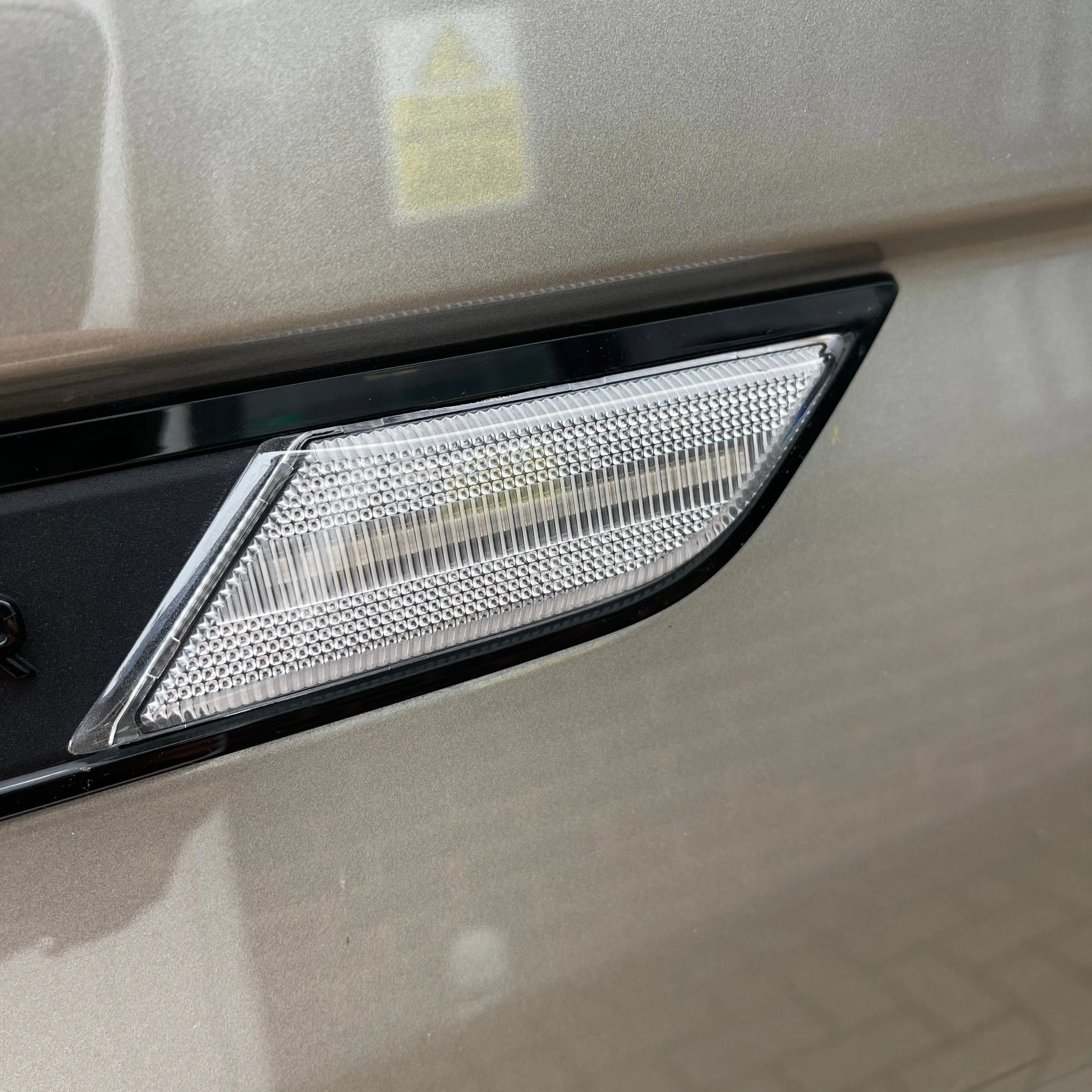 T6.1 Dynamic Side Repeaters Clear