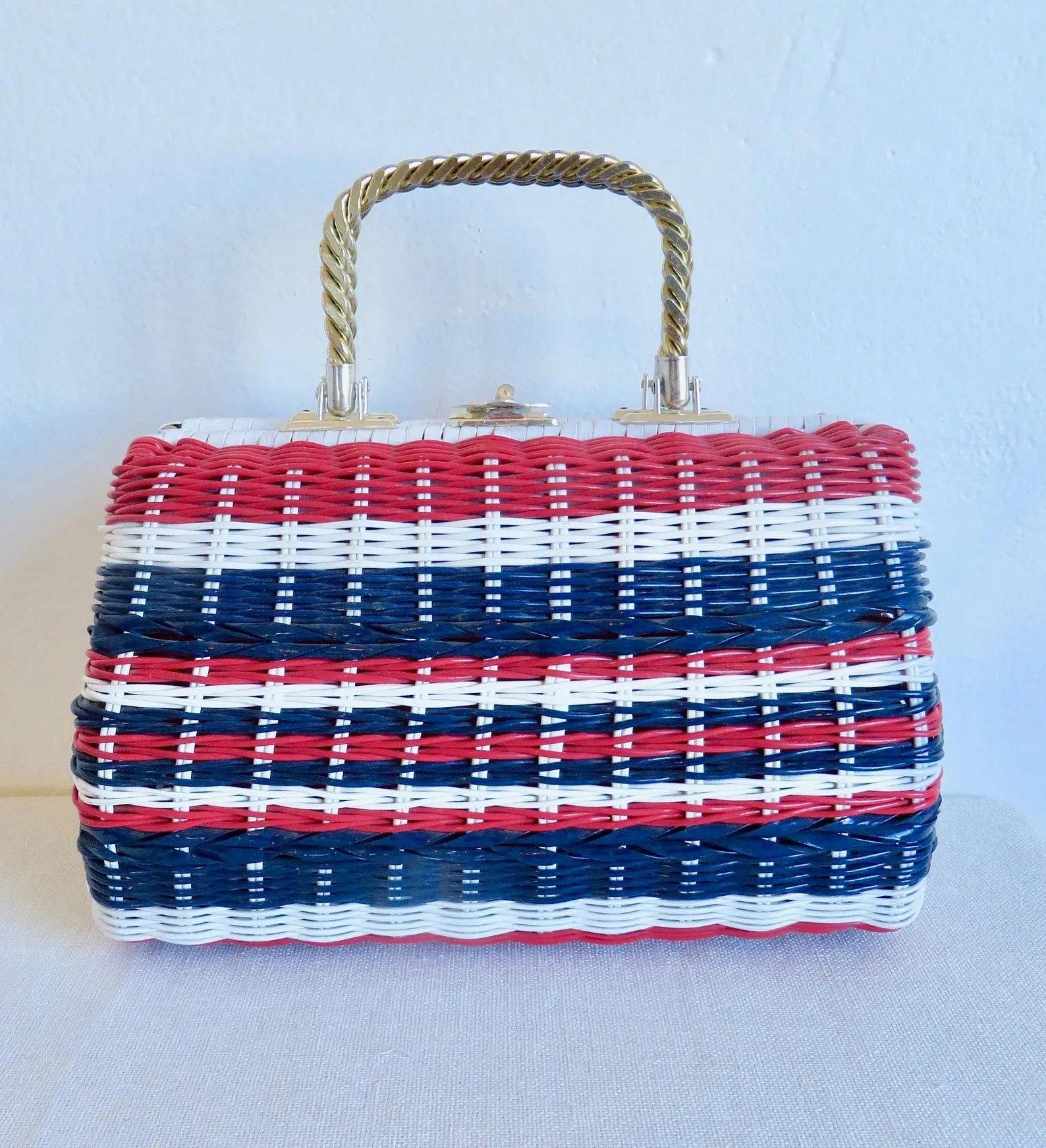 VINTAGE 1960's LARGE RED, WHITE & BLUE "WOVEN" WICKER PURSE
