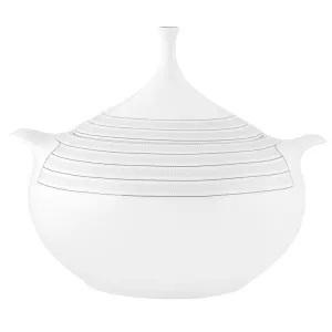 Vista Alegre Porcelain Elegant Tureen