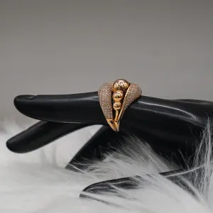 Women Ring 14K Yellow Gold With Diamonds / 5.6gr / Size 7